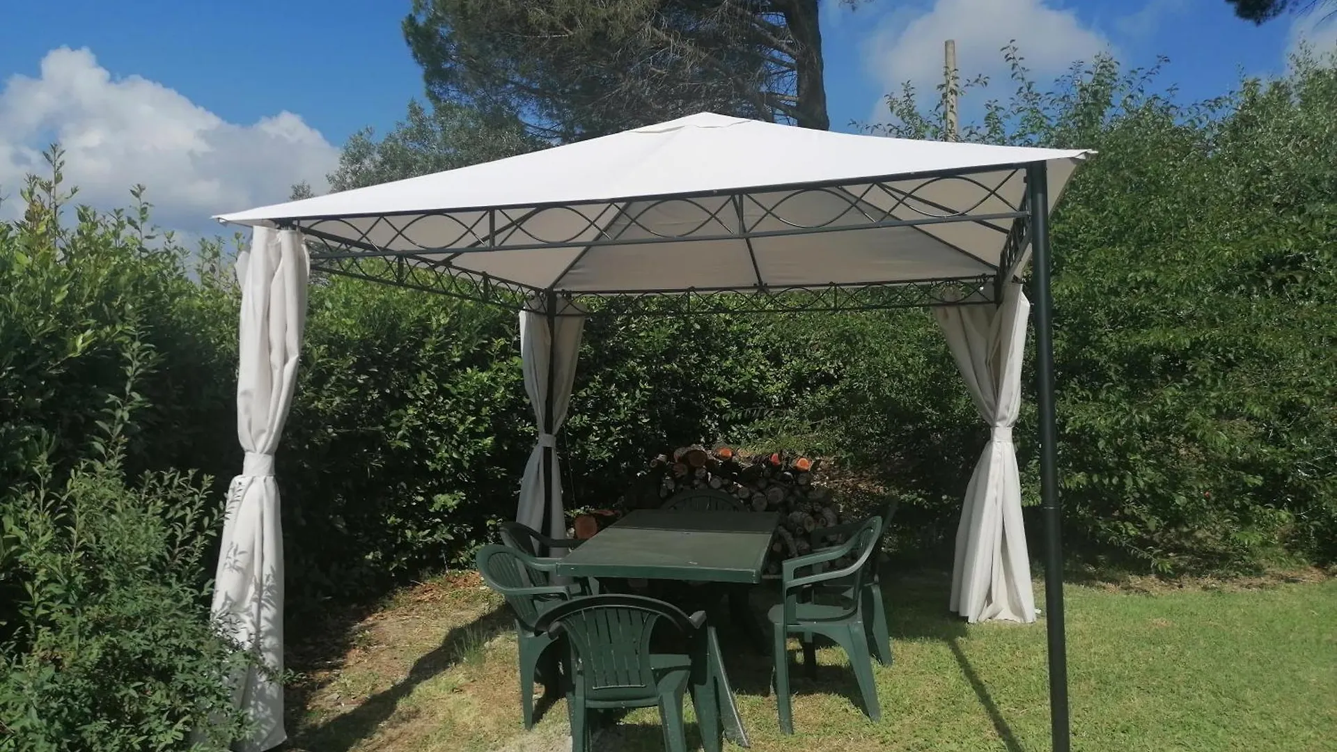 Residence Il Monastero Pomarance 0*,
