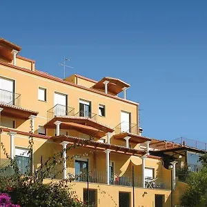 Lu' Maladroxia 4*, SantʼAntìoco Włochy