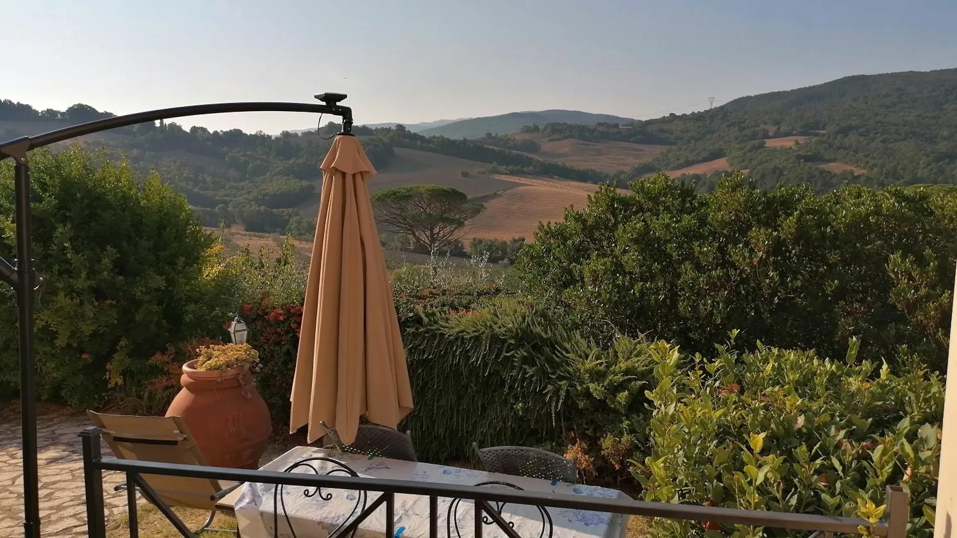 Residence Il Monastero Pomarance Aparthotel